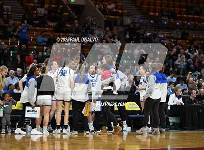 Thumbnail 1 in Riverdale Ridge vs. Highlands Ranch (CHSAA 6A Great 8) photogallery.