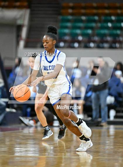 Thumbnail 1 in Riverdale Ridge vs. Highlands Ranch (CHSAA 6A Great 8) photogallery.