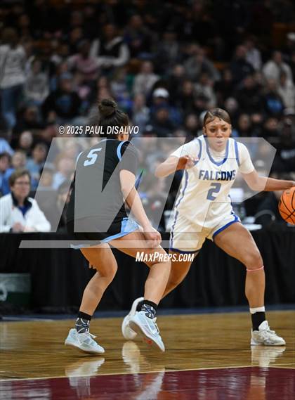 Thumbnail 3 in Riverdale Ridge vs. Highlands Ranch (CHSAA 6A Great 8) photogallery.
