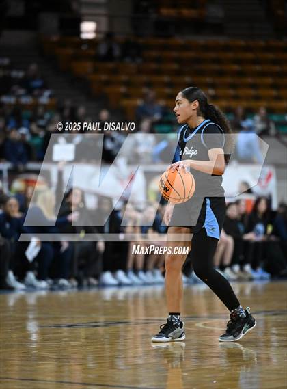 Thumbnail 1 in Riverdale Ridge vs. Highlands Ranch (CHSAA 6A Great 8) photogallery.