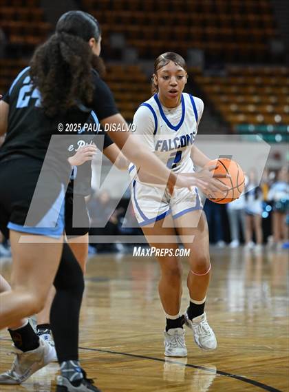 Thumbnail 1 in Riverdale Ridge vs. Highlands Ranch (CHSAA 6A Great 8) photogallery.