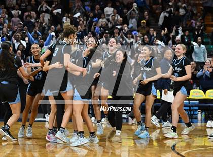 Thumbnail 3 in Riverdale Ridge vs. Highlands Ranch (CHSAA 6A Great 8) photogallery.