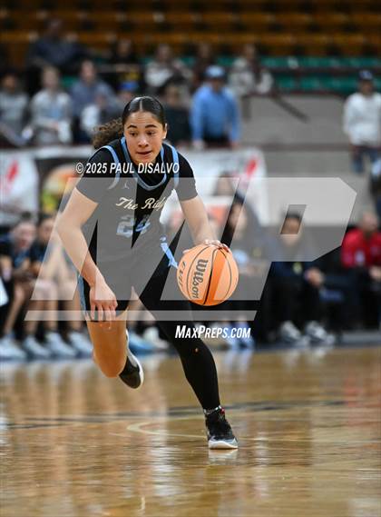 Thumbnail 1 in Riverdale Ridge vs. Highlands Ranch (CHSAA 6A Great 8) photogallery.