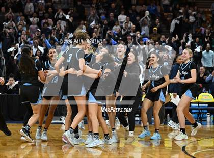 Thumbnail 1 in Riverdale Ridge vs. Highlands Ranch (CHSAA 6A Great 8) photogallery.