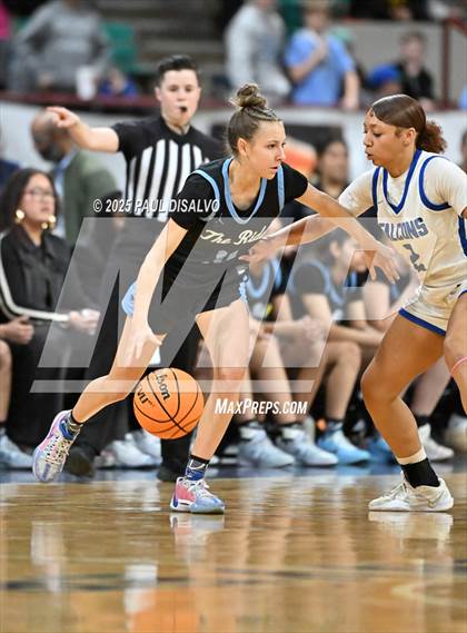 Thumbnail 1 in Riverdale Ridge vs. Highlands Ranch (CHSAA 6A Great 8) photogallery.