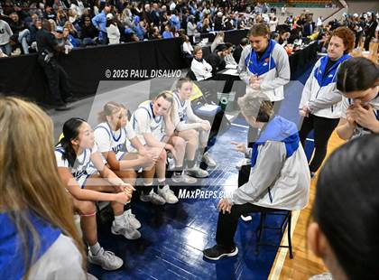 Thumbnail 1 in Riverdale Ridge vs. Highlands Ranch (CHSAA 6A Great 8) photogallery.