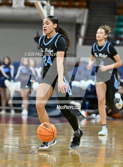 Thumbnail 3 in Riverdale Ridge vs. Highlands Ranch (CHSAA 6A Great 8) photogallery.