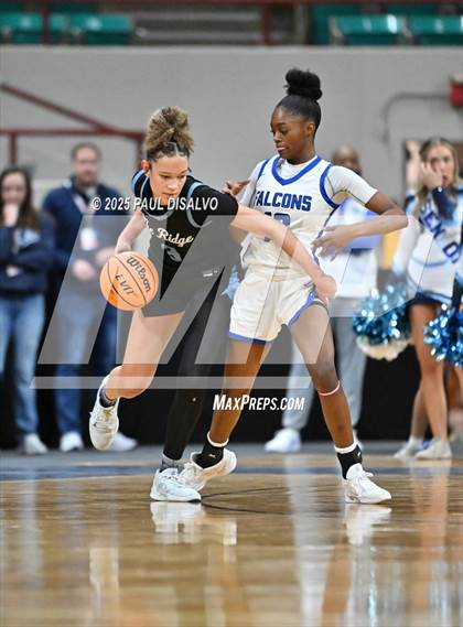 Thumbnail 1 in Riverdale Ridge vs. Highlands Ranch (CHSAA 6A Great 8) photogallery.