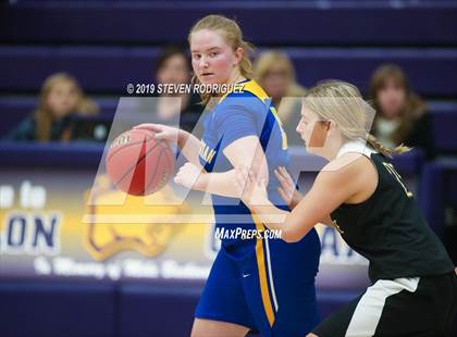 Thumbnail 3 in Ripon Christian vs. Bret Harte photogallery.