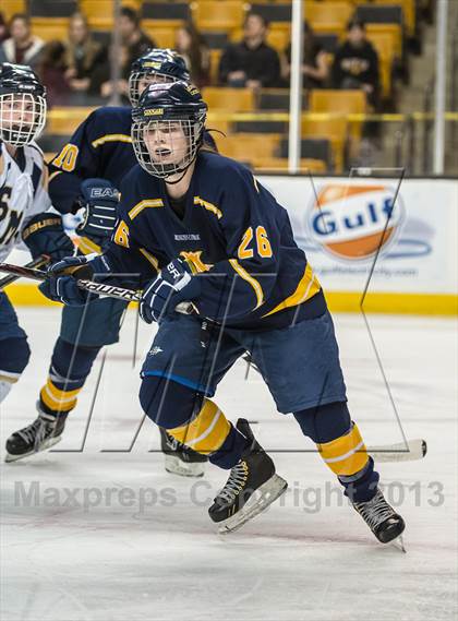 Thumbnail 3 in St. Mary's vs Arlington Catholic (MIAA Division 1 Final) photogallery.