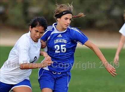 Thumbnail 2 in Los Altos @ Charter Oak photogallery.