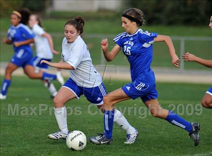 Thumbnail 3 in Los Altos @ Charter Oak photogallery.