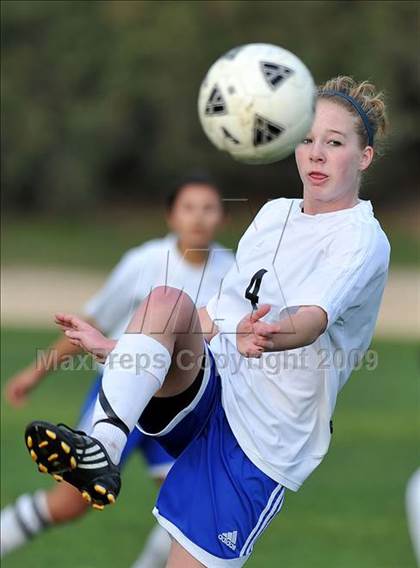 Thumbnail 2 in Los Altos @ Charter Oak photogallery.