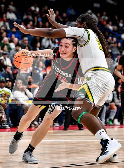 Thumbnail 1 in Etiwanda @ Ontario Christian (CIF SS Open DIV Championship) photogallery.