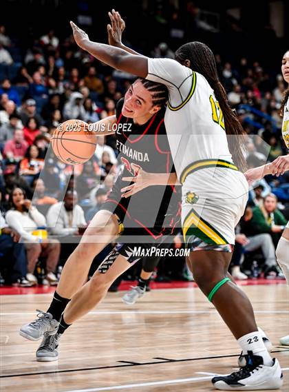 Thumbnail 3 in Etiwanda @ Ontario Christian (CIF SS Open DIV Championship) photogallery.