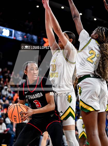 Thumbnail 2 in Etiwanda @ Ontario Christian (CIF SS Open DIV Championship) photogallery.