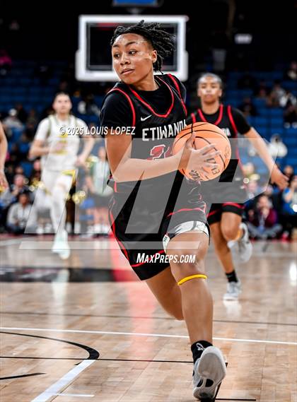 Thumbnail 2 in Etiwanda @ Ontario Christian (CIF SS Open DIV Championship) photogallery.