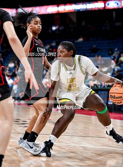 Thumbnail 1 in Etiwanda @ Ontario Christian (CIF SS Open DIV Championship) photogallery.