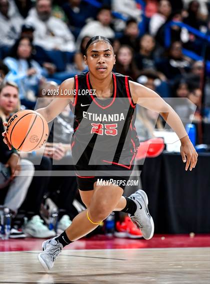 Thumbnail 3 in Etiwanda @ Ontario Christian (CIF SS Open DIV Championship) photogallery.