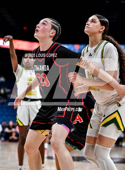 Thumbnail 1 in Etiwanda @ Ontario Christian (CIF SS Open DIV Championship) photogallery.