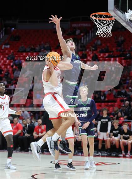 Thumbnail 2 in Syracuse vs. American Fork (UHSAA 6A Quarterfinal) photogallery.