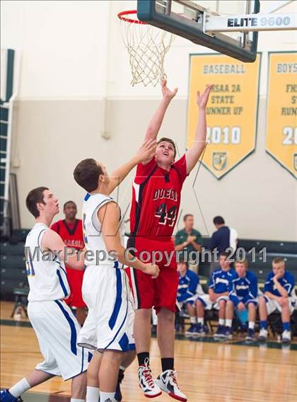 Thumbnail 1 in Canterbury vs Dunedin (Park Holiday Tournament) photogallery.