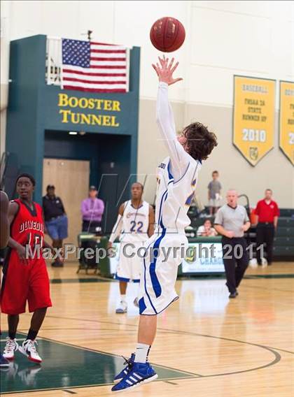 Thumbnail 3 in Canterbury vs Dunedin (Park Holiday Tournament) photogallery.
