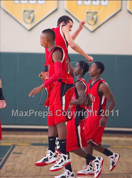 Thumbnail 3 in Canterbury vs Dunedin (Park Holiday Tournament) photogallery.