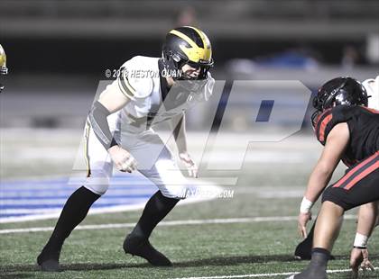 Thumbnail 3 in Del Oro vs  Grace Brethren (CIF State D2-AA Final) photogallery.