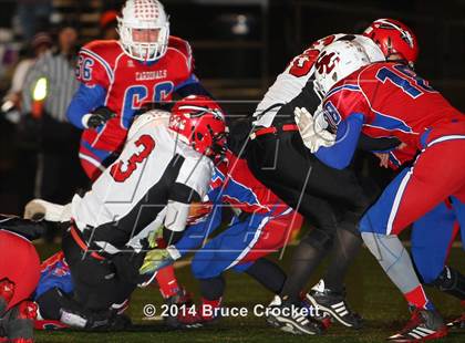 Thumbnail 3 in Winnsboro vs. Sabine (UIL 3A Bi-District Playoff) photogallery.
