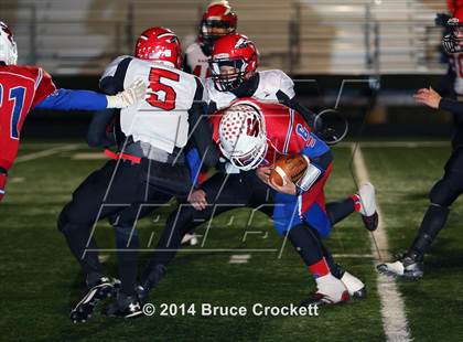 Thumbnail 2 in Winnsboro vs. Sabine (UIL 3A Bi-District Playoff) photogallery.