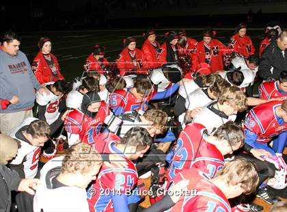 Thumbnail 3 in Winnsboro vs. Sabine (UIL 3A Bi-District Playoff) photogallery.