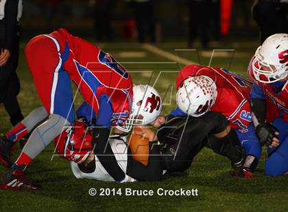 Thumbnail 2 in Winnsboro vs. Sabine (UIL 3A Bi-District Playoff) photogallery.