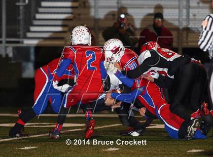 Thumbnail 2 in Winnsboro vs. Sabine (UIL 3A Bi-District Playoff) photogallery.