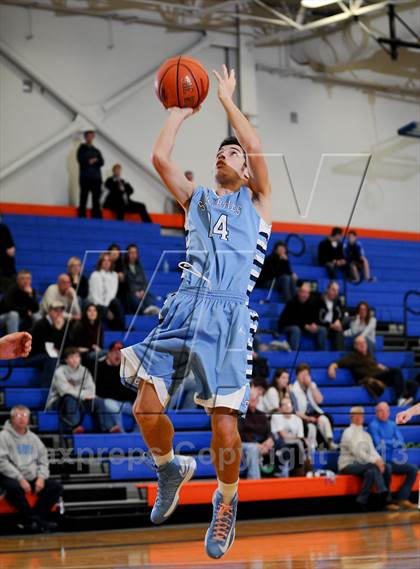 Thumbnail 1 in Saugerties vs. Spackenkill photogallery.