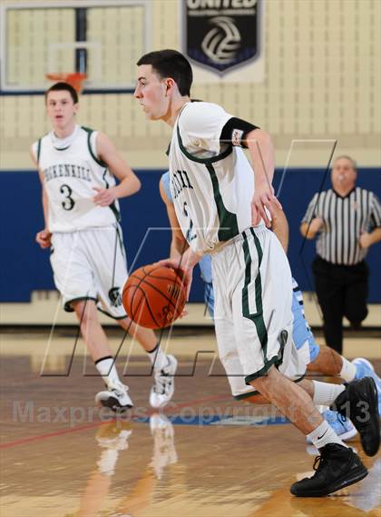 Thumbnail 2 in Saugerties vs. Spackenkill photogallery.