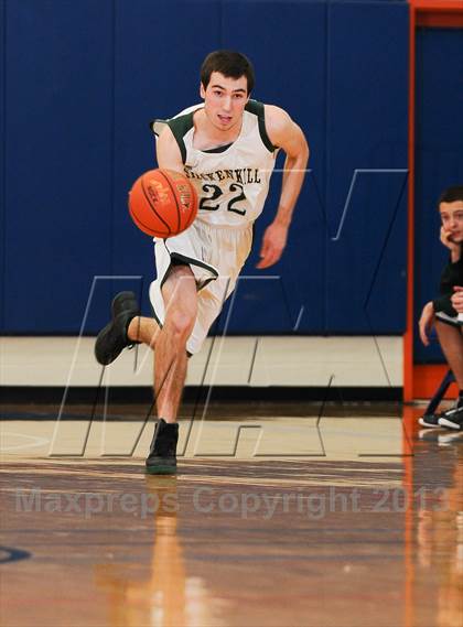 Thumbnail 1 in Saugerties vs. Spackenkill photogallery.