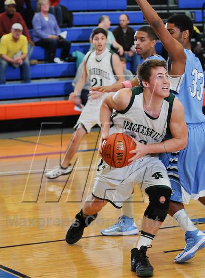 Thumbnail 1 in Saugerties vs. Spackenkill photogallery.