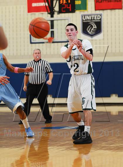 Thumbnail 3 in Saugerties vs. Spackenkill photogallery.