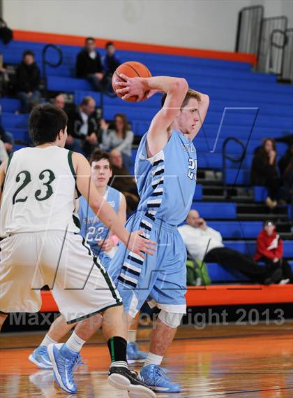 Thumbnail 1 in Saugerties vs. Spackenkill photogallery.