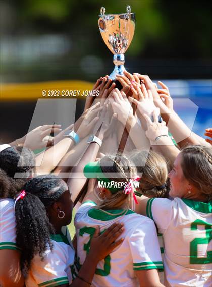 Thumbnail 1 in East Coweta vs Buford (GHSA 7A State Championship) photogallery.