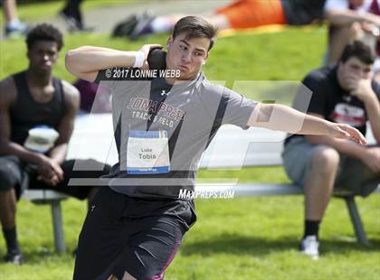 Thumbnail 1 in 50th Annual Loucks Games (Men's Shot Put) photogallery.
