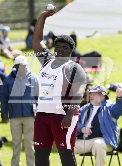 Thumbnail 3 in 50th Annual Loucks Games (Men's Shot Put) photogallery.