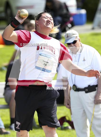 Thumbnail 2 in 50th Annual Loucks Games (Men's Shot Put) photogallery.