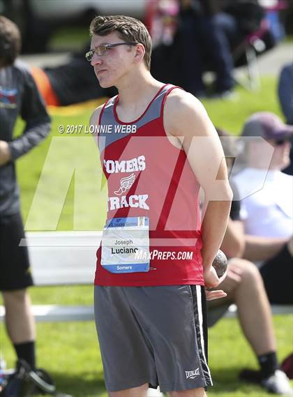 Thumbnail 2 in 50th Annual Loucks Games (Men's Shot Put) photogallery.
