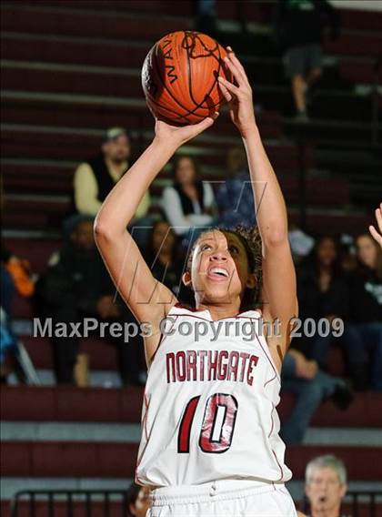 Thumbnail 1 in McIntosh @ Northgte photogallery.
