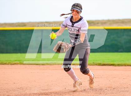 Thumbnail 3 in Pueblo South @ Falcon photogallery.