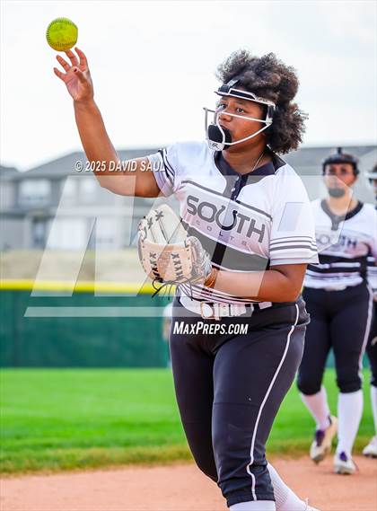 Thumbnail 3 in Pueblo South @ Falcon photogallery.