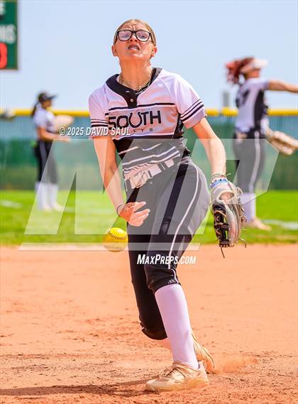 Thumbnail 3 in Pueblo South @ Falcon photogallery.