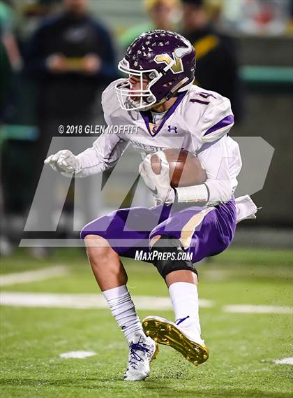 Thumbnail 2 in Lake Stevens @ Woodinville (WIAA 4A Semifinal) photogallery.
